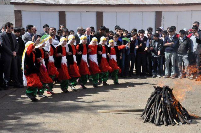 Bingöl'de Nevruz Kutlaması Yapıldı