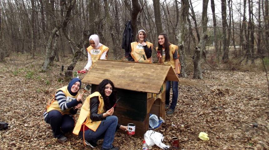 &Ouml;ğrencilerinden &Ouml;rnek Davranış