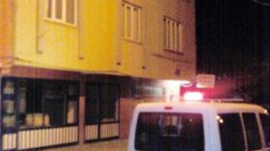 Besni'de İkinci Kattan D&uuml;şen Gen&ccedil; Kadın Ağır Yaralandı