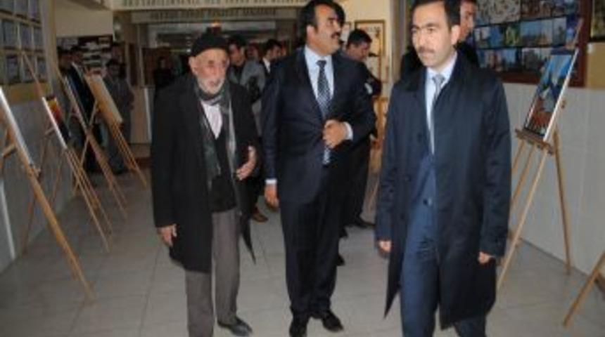 Hakkari &Ouml;zel Hatice Avcı Koleji'nden &Ccedil;anakkele Şehitleri Resim Sergisi