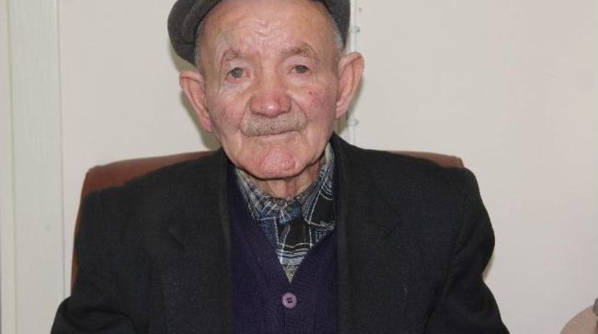 56 Yıllık Hayat Arkadaşını Arıyor