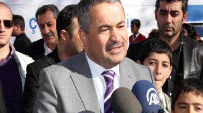 Vanlı Kanaat &Ouml;nderleri: &Ccedil;&ouml;z&uuml;m Artık Parlamentoda