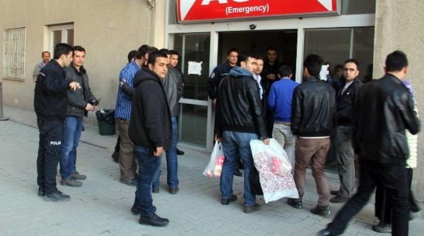 Zırhlı Aracın &Ccedil;arptığı Gen&ccedil; Kıza Polisten Ziyaret