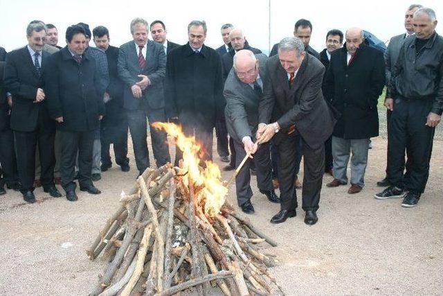 Ayvalık’ta Nevruz Ateşi