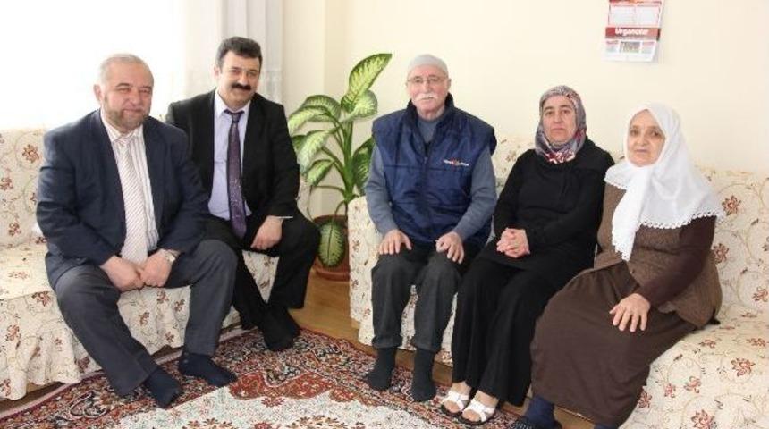 İl M&uuml;ft&uuml;l&uuml;ğ&uuml;nden Şehit Ailelerine Ziyaret