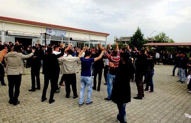 &Uuml;lk&uuml;c&uuml; Gen&ccedil;ler Nevruzu Kutladı 1