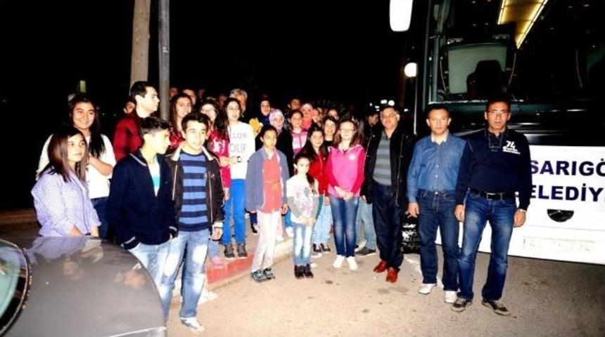Sarıg&ouml;l Belediyesi, 45 &Ouml;ğrenciyi &Ccedil;anakkale&rsquo;ye G&ouml;nderdi