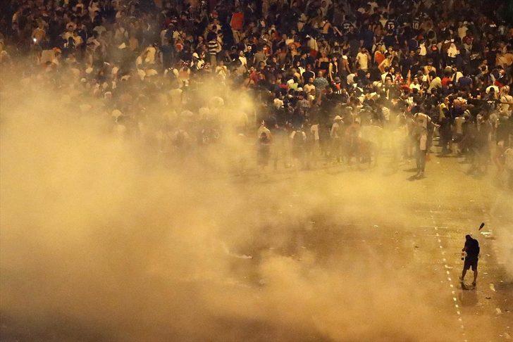 Fransa'da şampiyonluk kutlamalarında olaylar çıktı  G4