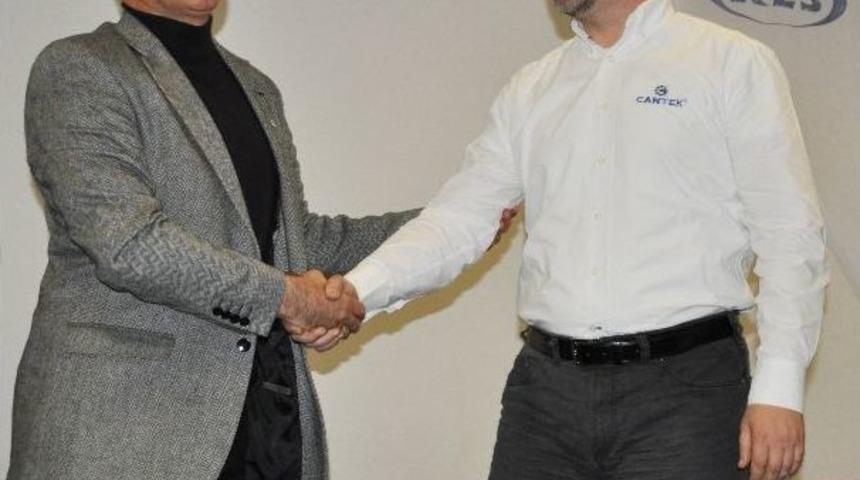 Karaca, İş Adamlarını &ldquo;everest Expedisyonu&rdquo; Konusunda Bilgilendirdi