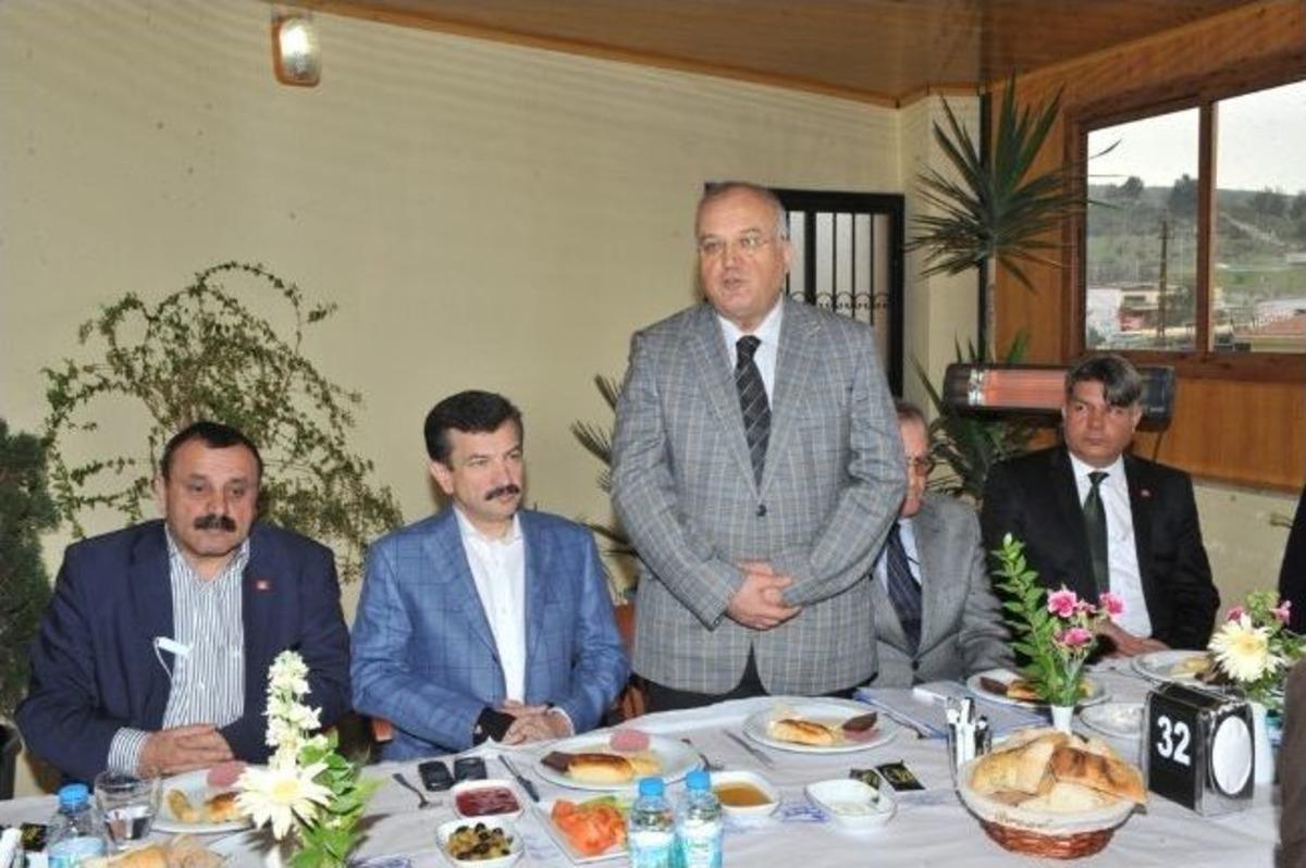 Buca Belediye Başkanı Ercan Tatı&rsquo;dan Sanayi Esnafına Ruhsat M&uuml;jdesi