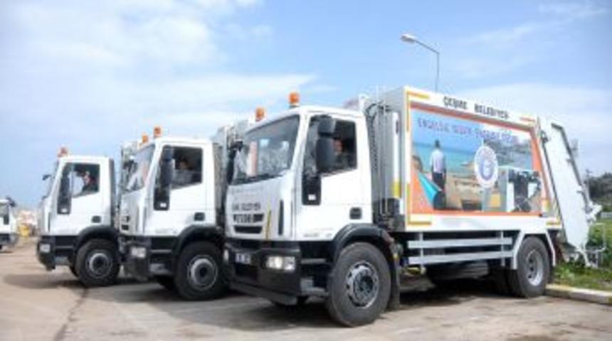 &Ccedil;eşme Belediyesi Yeni Temizlik Ara&ccedil;ları Aldı