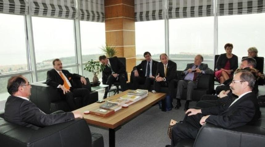 Macaristan Dostluk Heyetinden Rekt&ouml;r Şimşek&rsquo;e Ziyaret