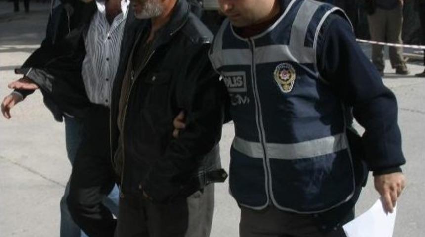 Uyuşturucu Satıcıları Yakalandı