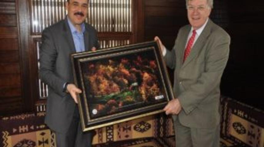 Başkan Ayaz'dan Doğantepe'ye Doğalgaz M&uuml;jdesi