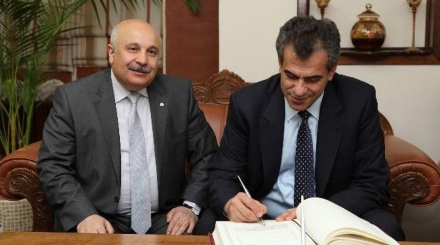 Erdemoğlu Holding&rsquo;ten Adıyaman &Uuml;niversitesi&rsquo;ne Ziyaret