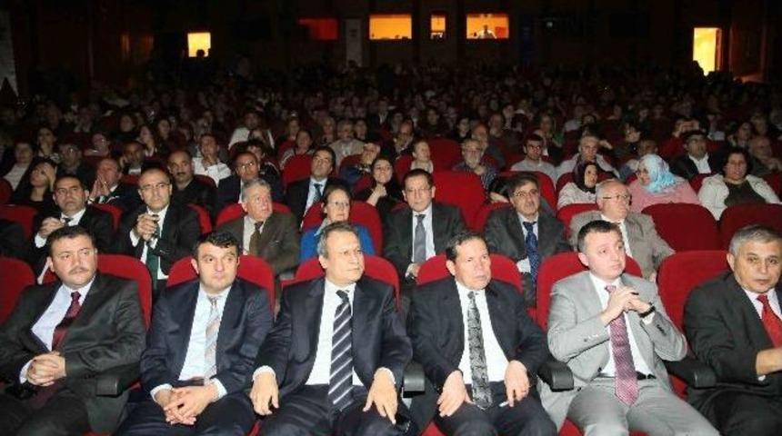 B&uuml;y&uuml;kşehir Aşık Veysel'i Andı