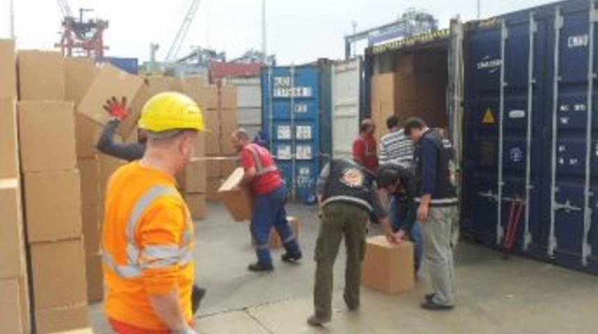 Dilovası G&uuml;mr&uuml;k M&uuml;d&uuml;rl&uuml;ğ&uuml;&rsquo;nde Ka&ccedil;ak Eşya Ve Sigara Filtresi Ele Ge&ccedil;irildi