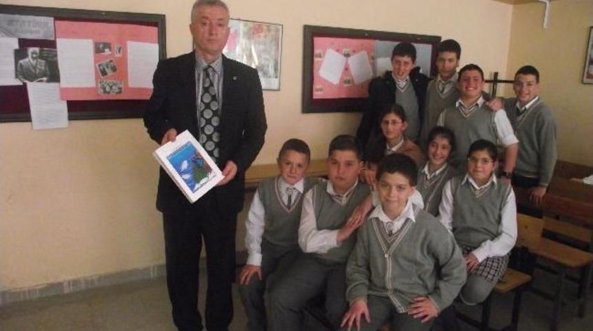 Eğitim G&ouml;n&uuml;ll&uuml;s&uuml; Tuzcu&rsquo;dan Panel