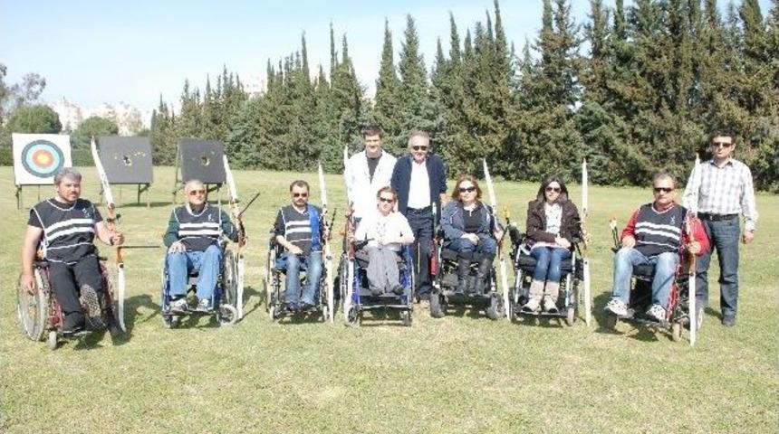 Engelli Ok&ccedil;ulara Muratpaşa&rsquo;dan Destek