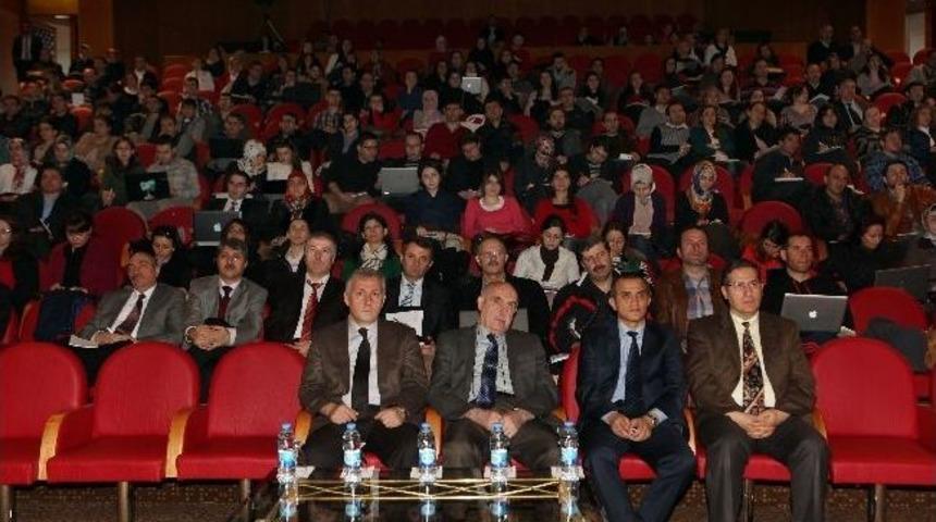 Atat&uuml;rk &Uuml;niversitesi Endnote Tanıtım Ve Eğitim Semineri