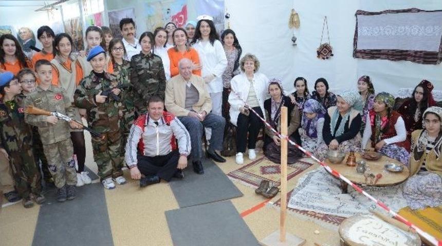 İsrailli Pinhas &Ccedil;iftinden Yaptırdıkları Okula Ziyaret