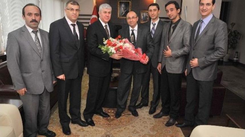 Meteoroloji &Ccedil;alışanları Vali Erden&rsquo;i Ziyaret Etti