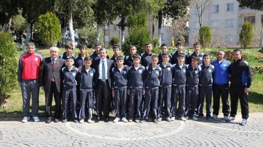 Şahinbey &lsquo;in Gen&ccedil; Kramponları U 15 Katılacak