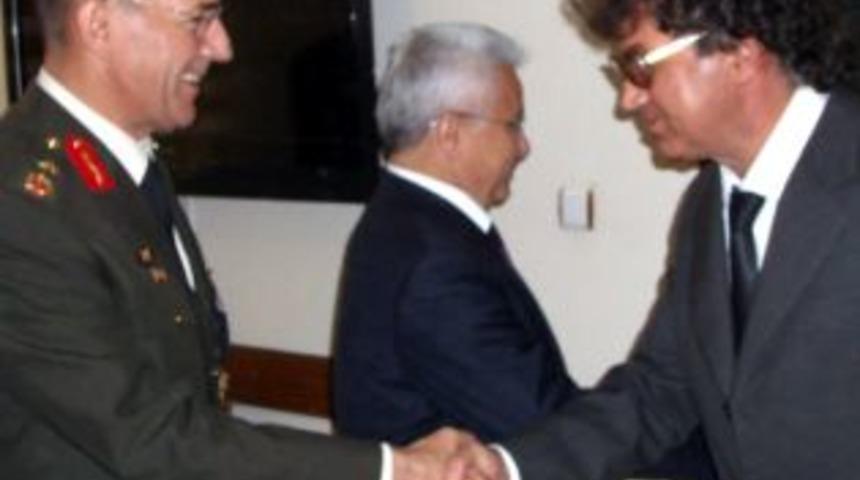 Nejat akın yılın doktoru se&ccedil;ildi