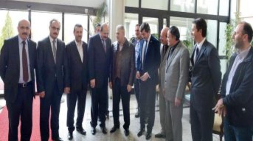 Nakliyeciler Sorunlarını Ankara&rsquo;ya Taşıdı