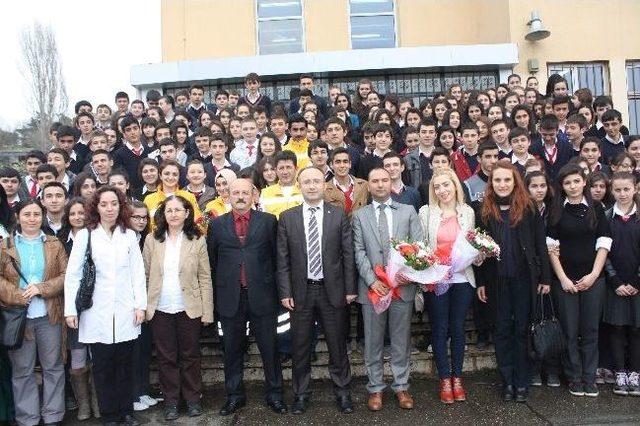 Anadolu Sağlık Meslek Lisesi’nde Acil Tıp Teknisyenleri (att ) Haftası Kutlandı