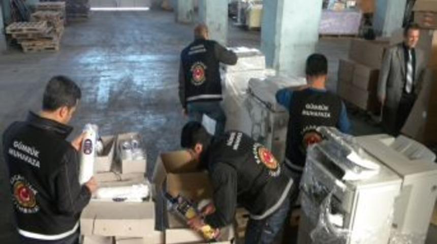 İzmir'de 300 Kg. Ka&ccedil;ak Domuz Salamı Ele Ge&ccedil;irildi