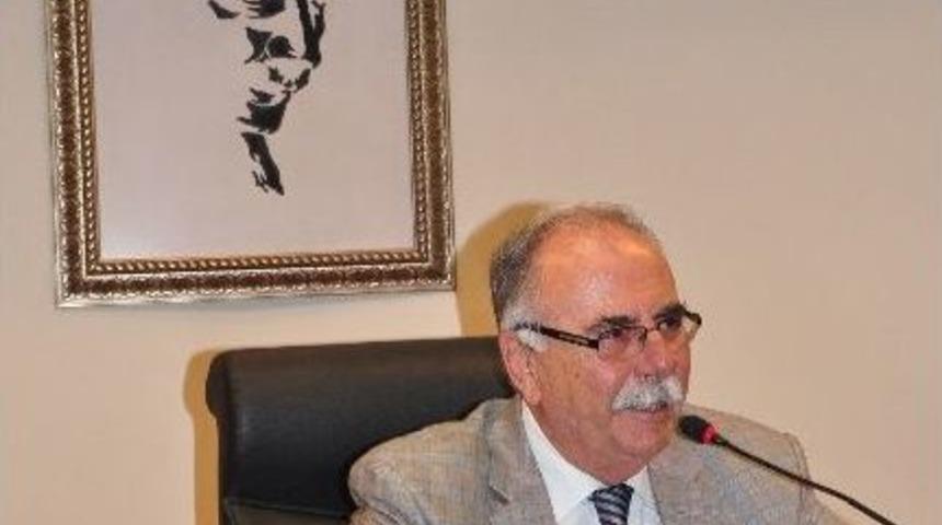 Kardeş Şehir Futbolcularından Başkana Ziyaret