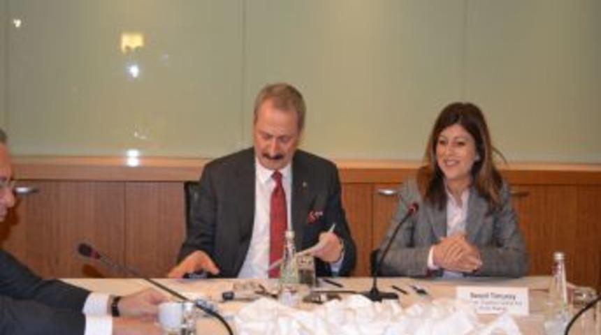 &Ccedil;ağlayan: Ter&ouml;r Bittiğinde T&uuml;rkiye Kalkınacak, G&uuml;neydoğu&rsquo;nun Damarları A&ccedil;ılacak