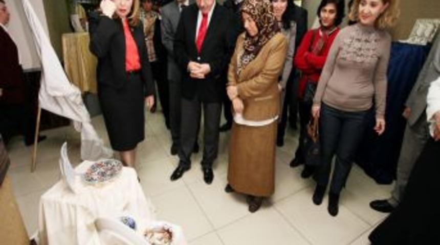 OMEK Kursiyerlerinin Yaptığı Eserler G&ouml;r&uuml;c&uuml;ye &Ccedil;ıktı