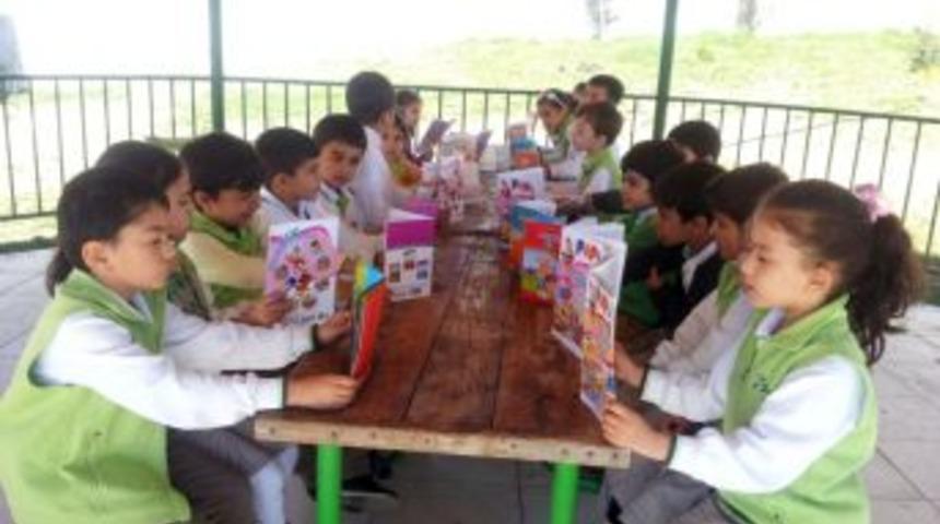 Yağmur Koleji&rsquo;nde Kitap Okuma Şenliği