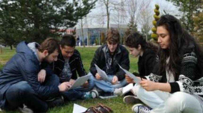 Sa&uuml;&rsquo;de Mevlana Değişim Programı