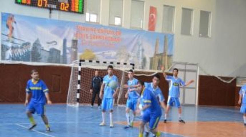 İşitme Engeliler Hentbol Grup Şampiyonasında Erzurum Şampiyon