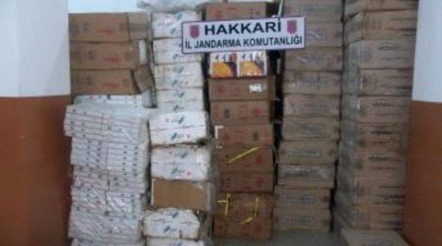 Hakkari'de 120 Bin Karton Ka&ccedil;ak Sigara Ele Ge&ccedil;irildi