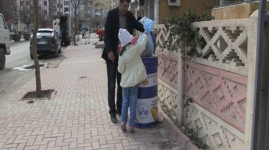 Elazığ&rsquo;da Ekmek İsraf Etme Kampanayasına Belediye Başkanlığının Desteği S&uuml;r&uuml;yor