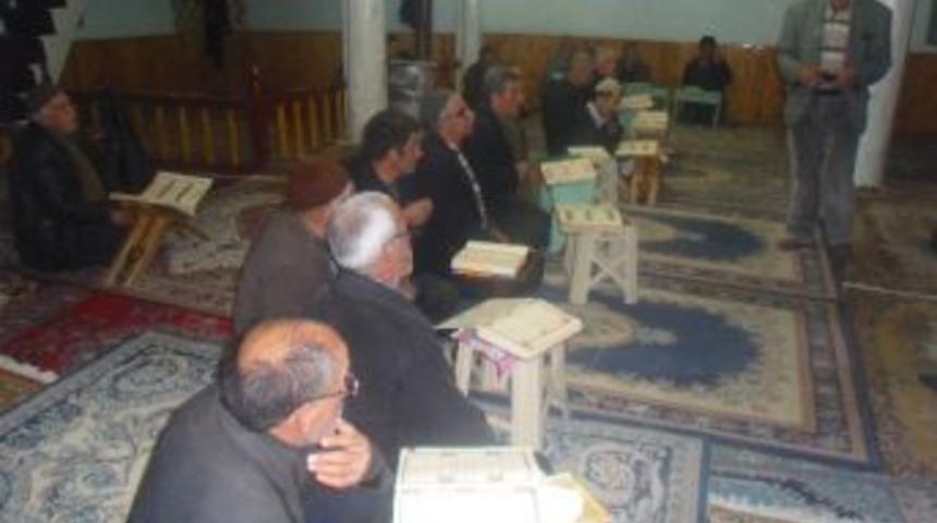 50 Yaşından Sonra Kur&rsquo;an-ı Kerim &Ouml;ğrendiler