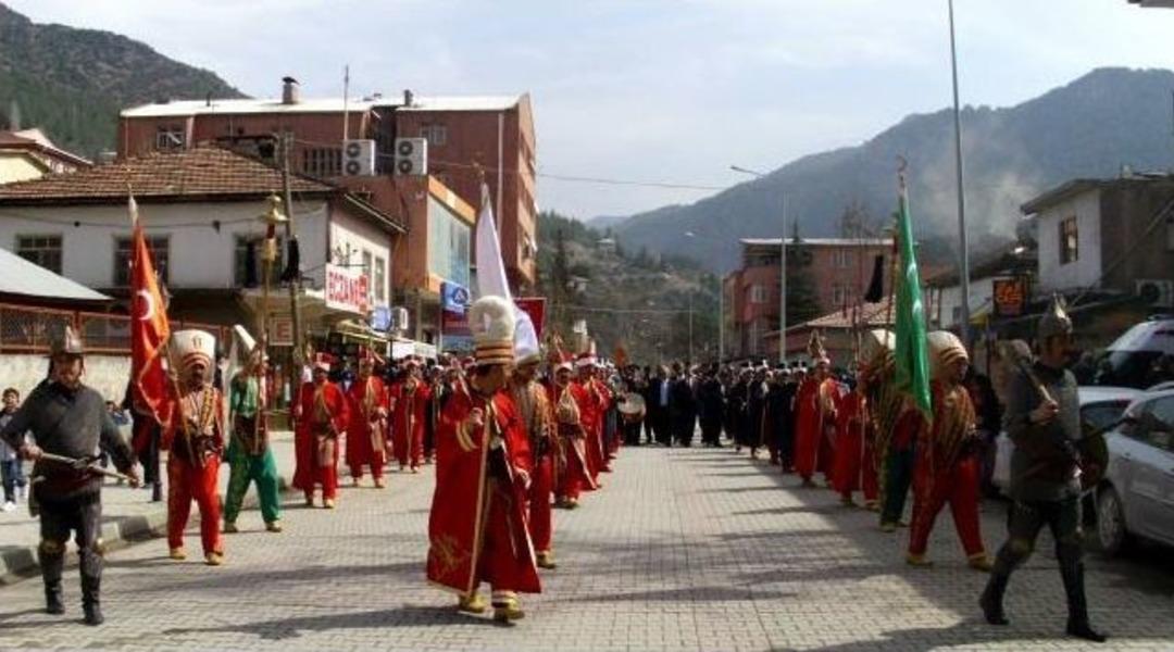 Feke&rsquo;nin Kurtuluşu T&ouml;renle Kutlandı