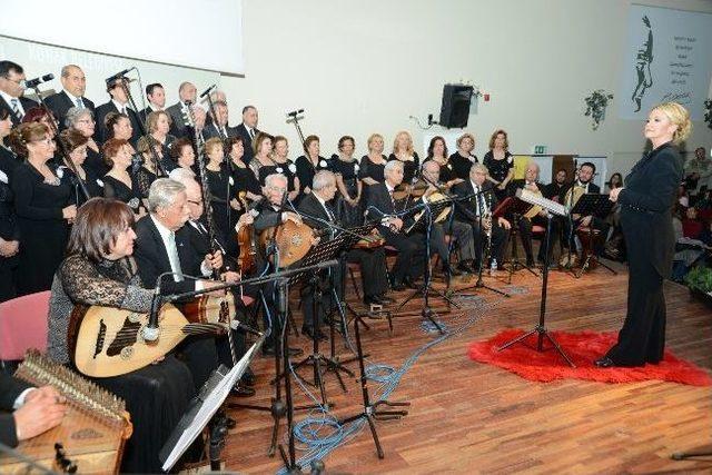 Tülov Korosu ndan Türk Sanat Müziği Konseri 1