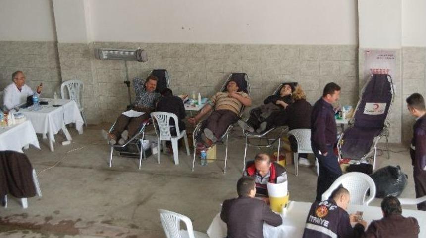 Kızılay, Ara&ccedil;&rsquo;ta 40 &Uuml;nite Kan Topladı