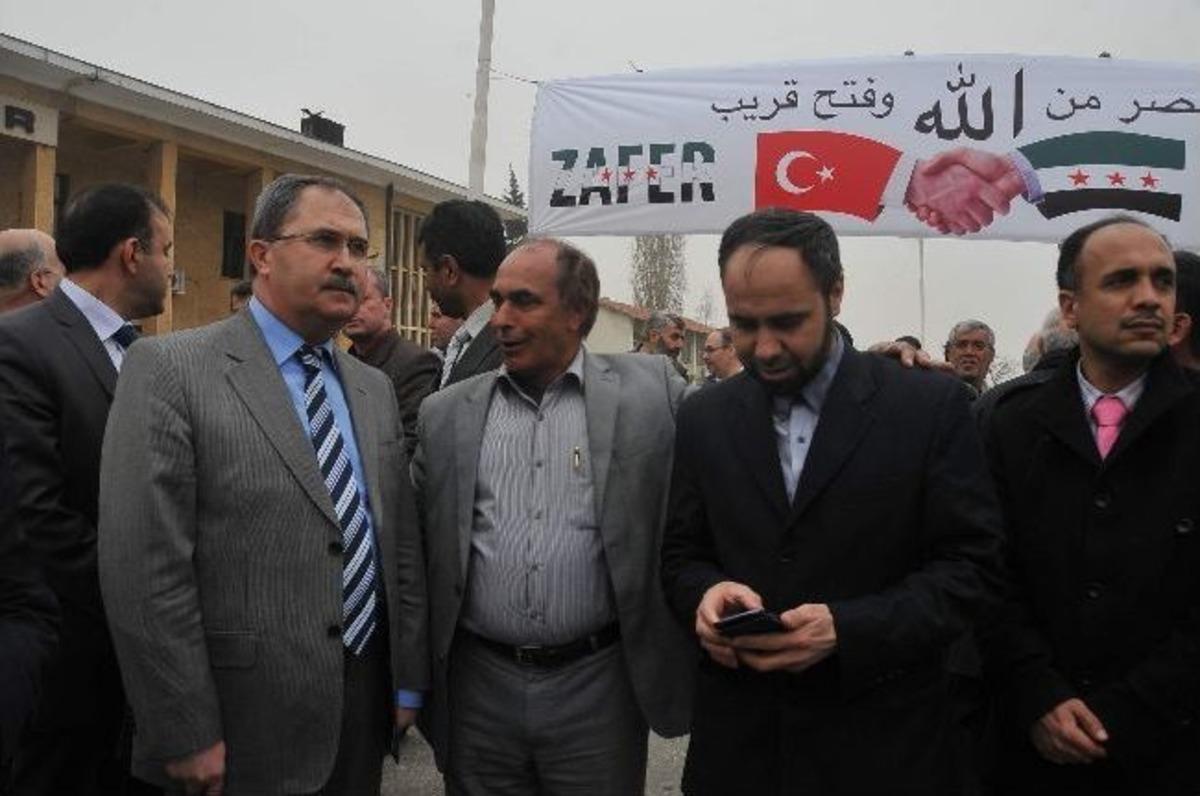 Gaziantep'li Stk'lar Tarafından Suriye Halkıyla Dayanışma Mitingi