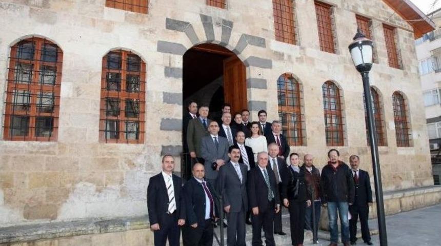 Eski Havra Binası Gaziantep &Uuml;niversitesine Devredildi