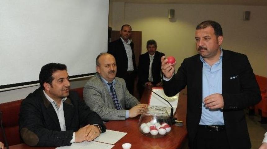 İzmit Belediyesi Sahaya İniyor