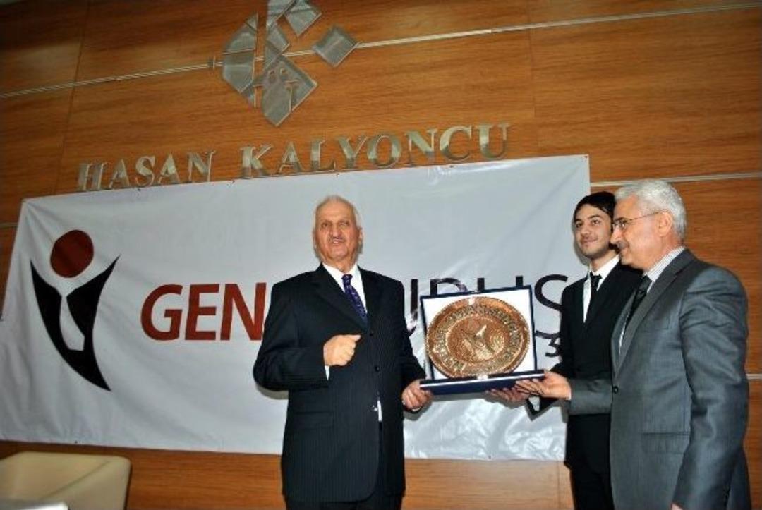 Eski Bakan Oltan Sungurlu Hk&uuml;&rsquo;de Tecr&uuml;belerini Paylaştı