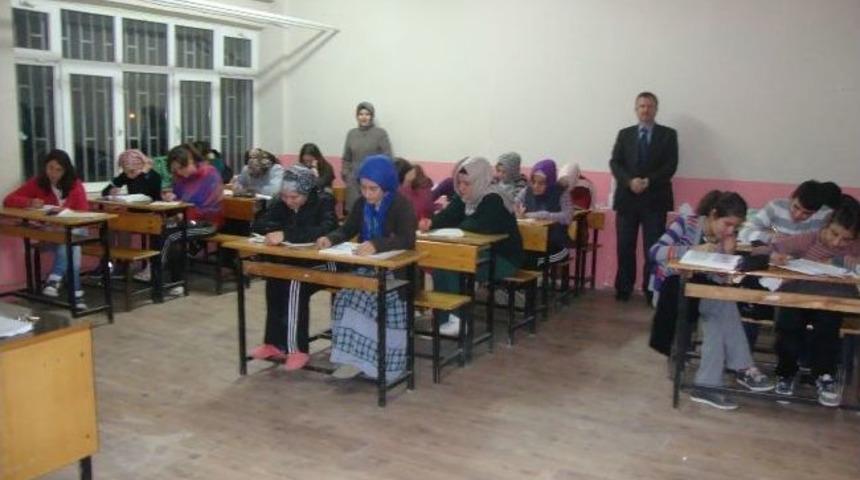 G&ouml;n&uuml;ll&uuml; &Ouml;ğretmenler &Ouml;ğrencileri Ygs&rsquo;ye Hazırlıyorlar
