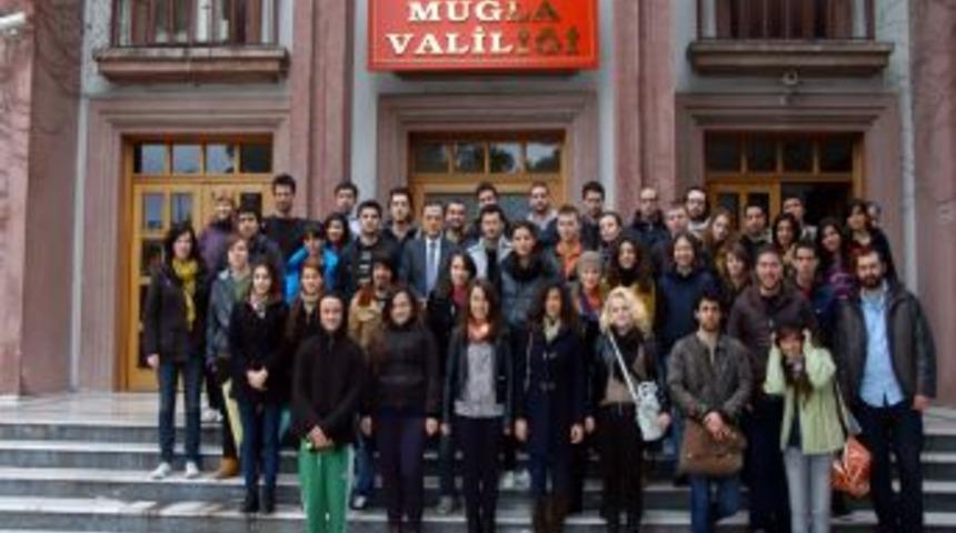 Muğlalı Gen&ccedil;ler Yabancı &Ouml;ğrencilerle Bağlantı Kurdu