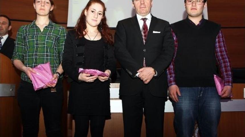 4. Yaz Okuluna 6 &Uuml;lkeden 23 &Ouml;ğrenci Katıldı
